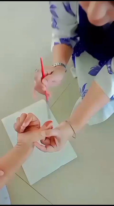 DRAWING AND PAINTING Photo 1